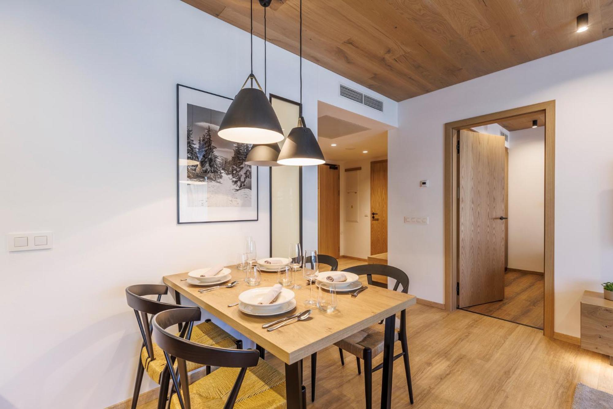 Vista Apartments Dolni Morava Bagian luar foto